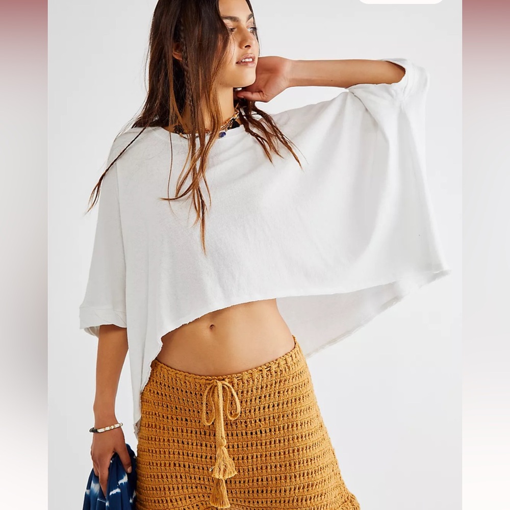 We The Free by Free People Cropped Oversized Raw Hem Sweater XS – Ivory Cream